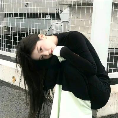 掷斧人